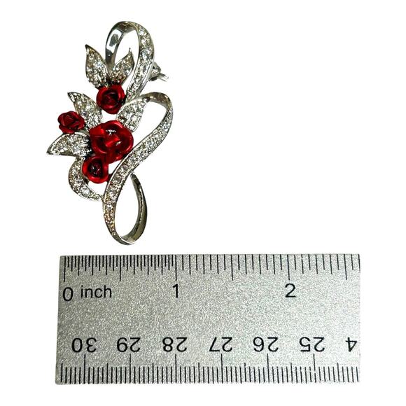 Vintage Red Roses Silver Tone Sparkly Rhinestones Gorgeous Brooch - Picture 5 of 6
